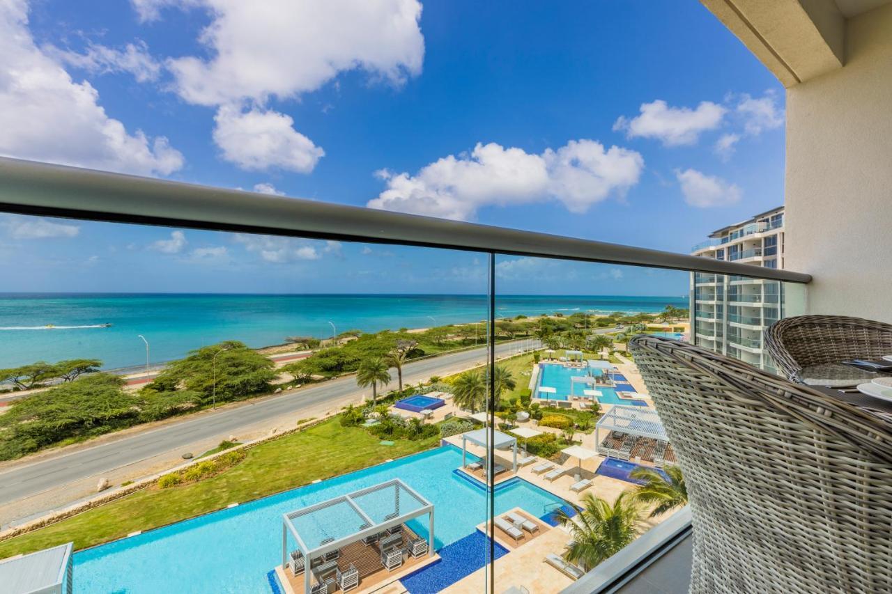 Azure Beach Residences Palm Beach Exteriér fotografie