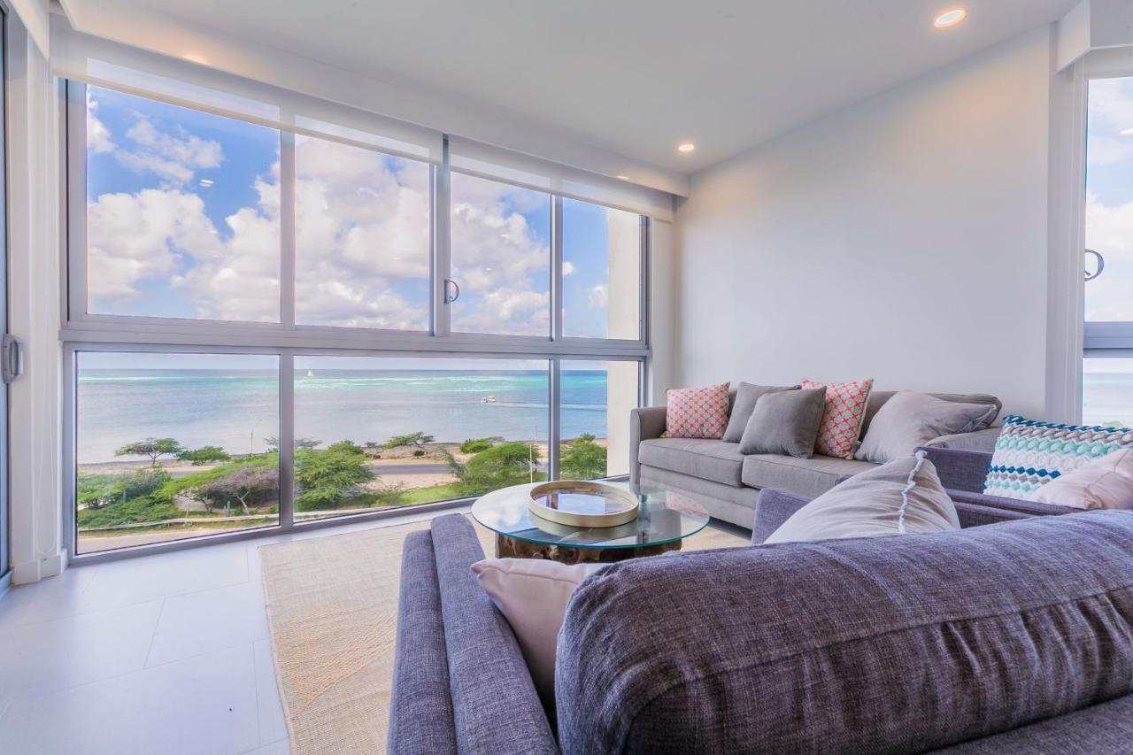 Azure Beach Residences Palm Beach Exteriér fotografie