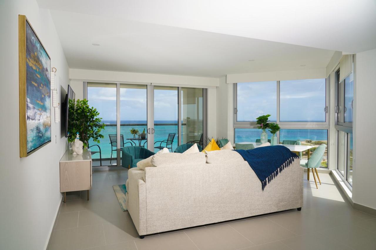 Azure Beach Residences Palm Beach Exteriér fotografie